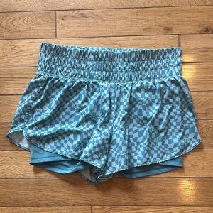 Like New Gilly Hicks Running Shorts L
